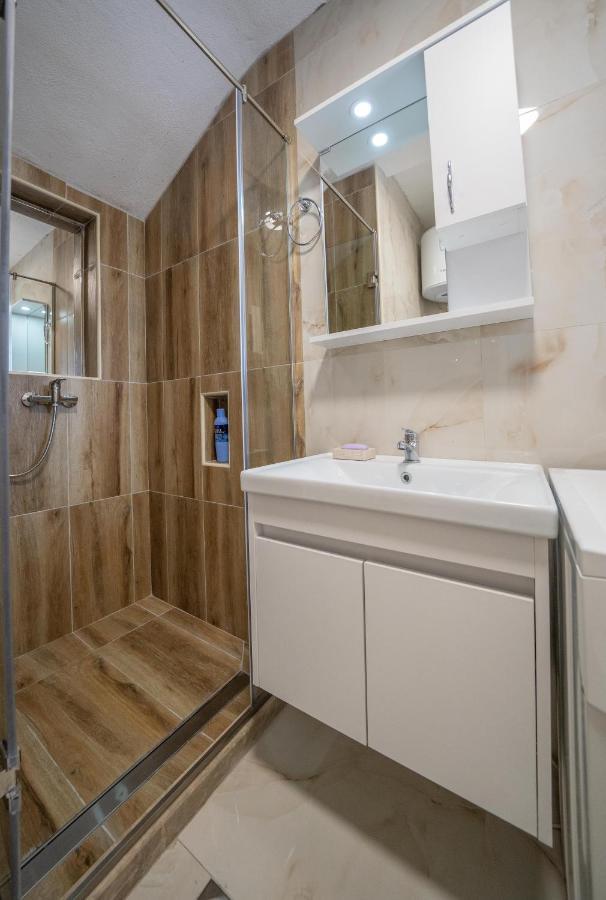 Apartman Anja Risan Dış mekan fotoğraf