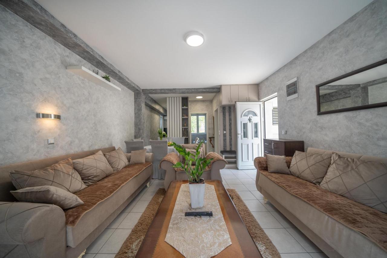 Apartman Anja Risan Dış mekan fotoğraf